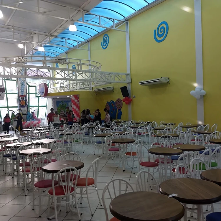 Estação do Faz de Conta